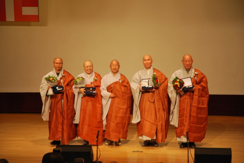 2010.11.17_포교대상 시상식 (19)
